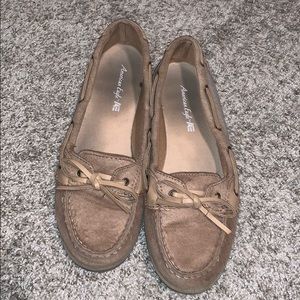 American Eagle shoes